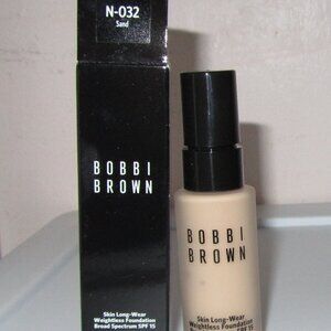 Bobbi Brown Mini Skin Long-Wear Weightless Foundation Size: 13ml Shade: Sand NEW